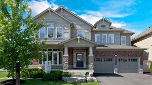 【加拿大房屋種類】找房必看！Condo、Townhouse、House 一次搞懂~