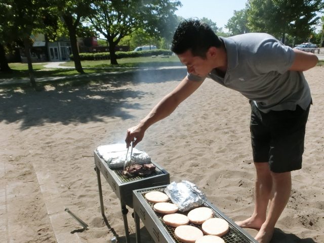 WOORI聚會活動 – Woodbine Beach  BBQ