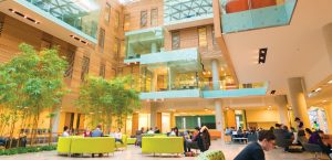 加拿大大專院校 Wilfrid Laurier University 台灣WOORI 加拿大留遊學_3