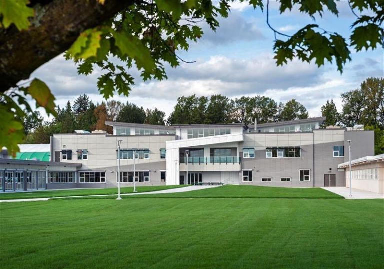 加拿大高中 Langley School District 加拿大留學 WOORI台灣_9