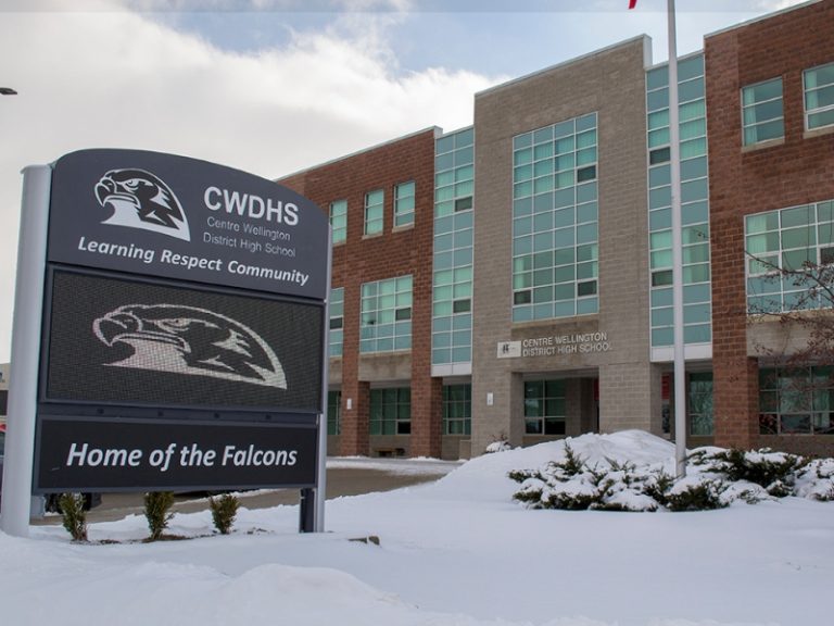 Centre Wellington District High School｜Upper Grand district board上格蘭公立教育局｜Woori 加拿大最大遊留學代辦