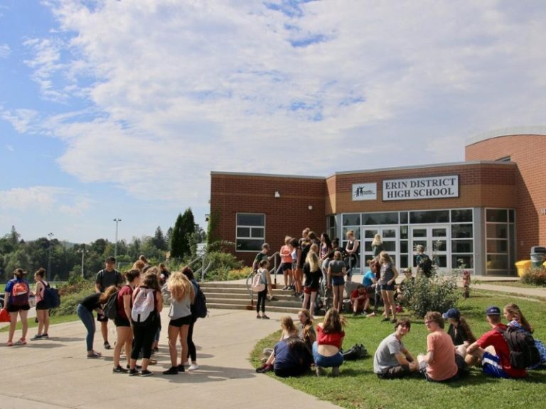 Erin District High School｜Upper Grand district board上格蘭公立教育局｜Woori 加拿大最大遊留學代辦