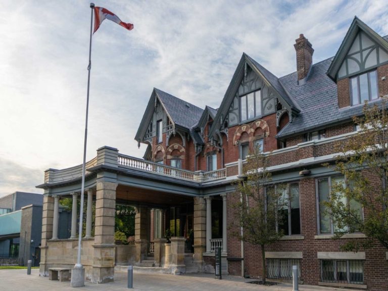 Branksome Hall 布蘭克森女子中學校園照片|Woori 加拿大最大留遊學代辦