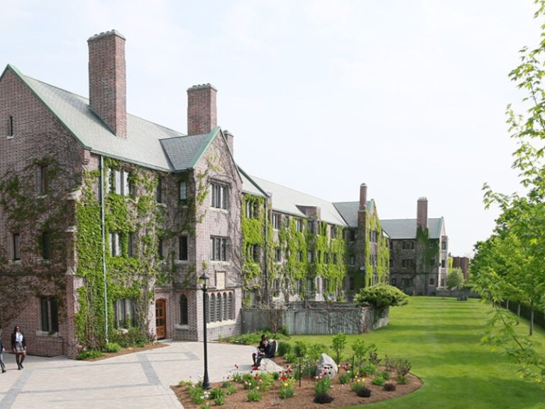 Trinity College School  1三一學院校園照片｜Woori 加拿大最大留遊學代辦