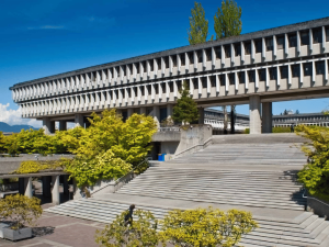 Simon Fraser University 校園照片｜WOORI 加拿大留遊學代辦