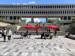 Simon Fraser University校園照片 ｜WOORI 加拿大留遊學代辦