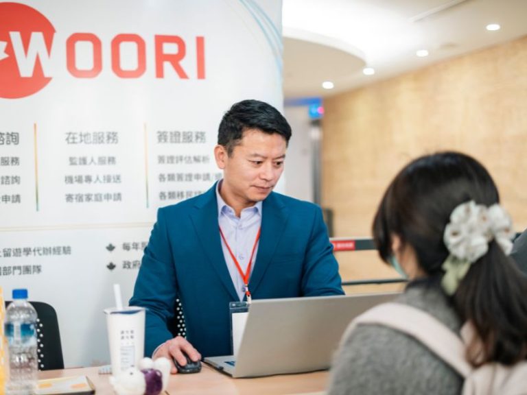 WOORI 加拿大教育展 照片3