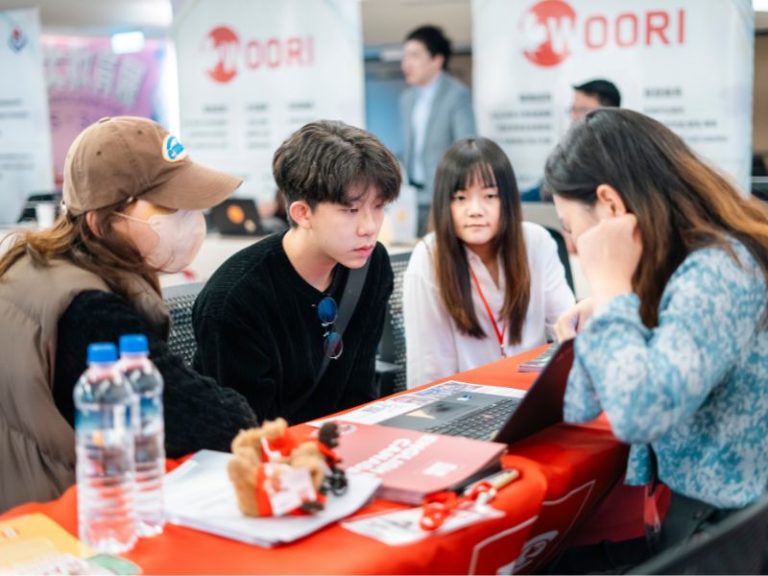 WOORI 加拿大教育展 照片4